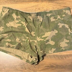 No Boundaries Green Camouflage Women's Cargo Shorts